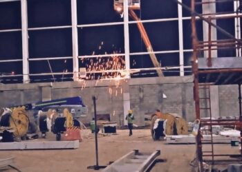 हाउस कीपिंग