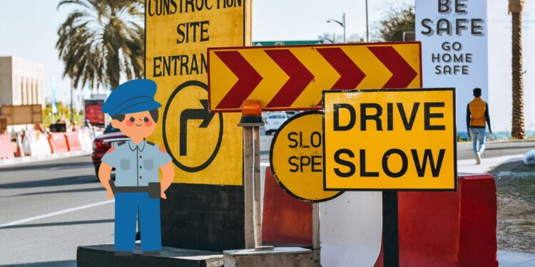 सड़क सुरक्षा को प्राथमिकता देना: जिम्मेदार ड्राइविंग के लिए एक व्यापक मार्गदर्शिका